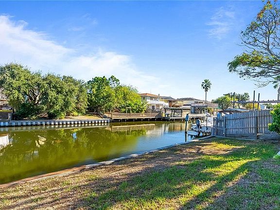 5th image of 3117 Laguna Shores Rd