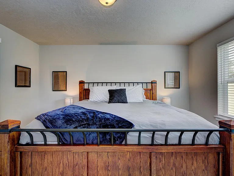 16572 Cypress Ln — Photo 27