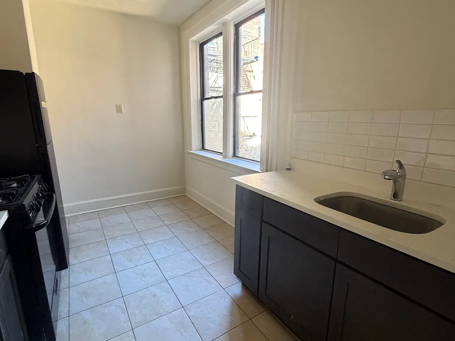 1 bed, 600 sqft, $1,900 — Photo 2