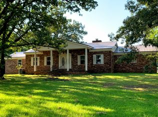 207 Paradise Acres Rd, Russellville, AR 72802