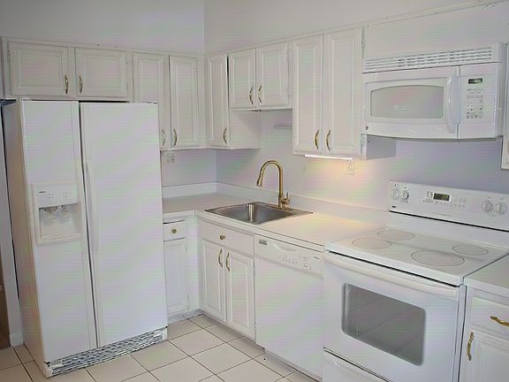4th image of 5500 Holmes Run Pkwy #824