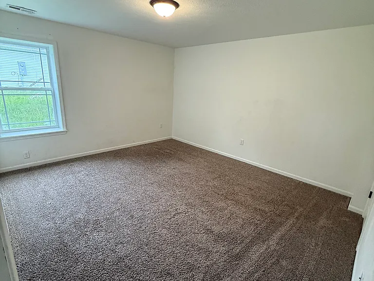 212 Hunter Ave — Photo 26