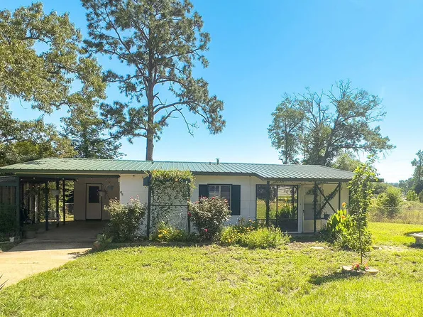 32 Watson Rd, Leesville, LA 71446