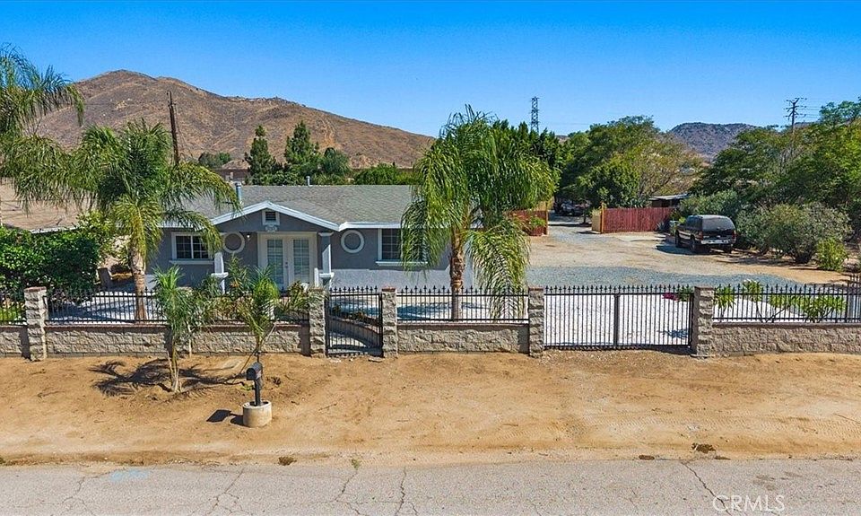 1st image of 8309 40th St