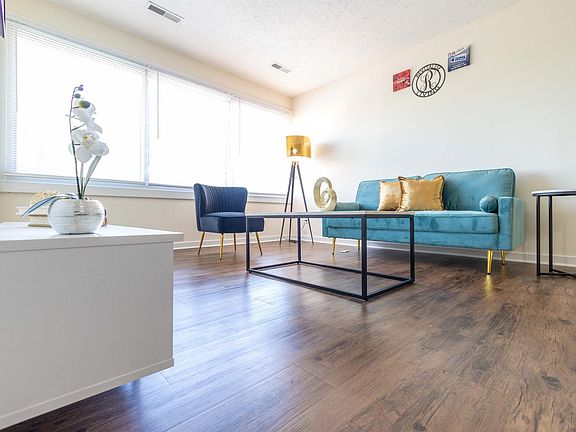 3rd image of 3541 E 110th St #311