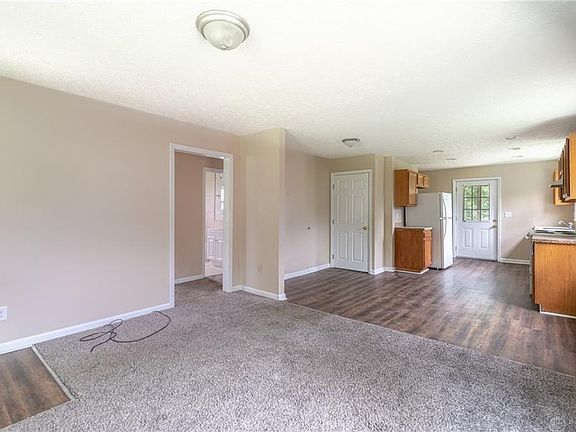 2nd image of 2206 Waneta Ave