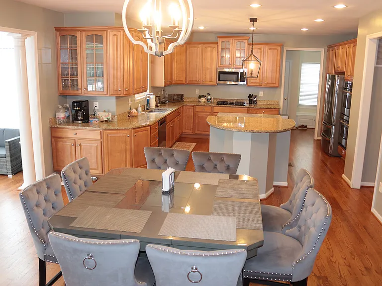 11125 Suffolk Dr — Photo 14