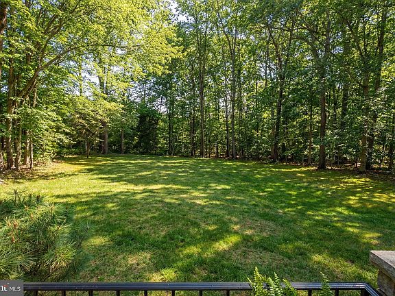 5th image of 7427 Maple Branch Rd