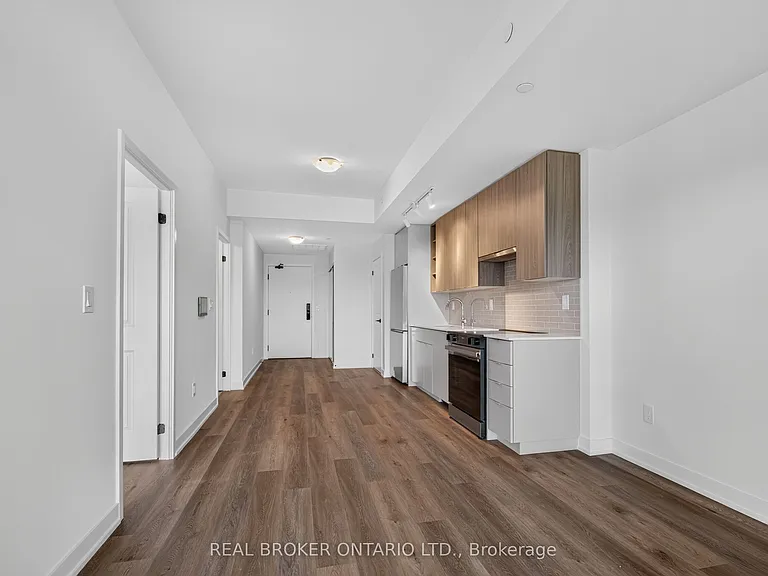 2075 Lakeshore Rd #1411 — Photo 9