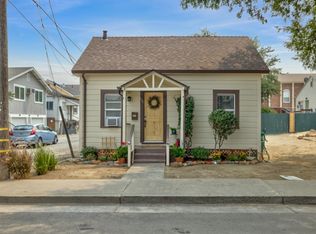 121 N 3rd St, Rio Vista, CA 94571