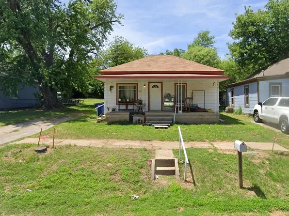 318 S Foster Ave, El Reno, OK 73036