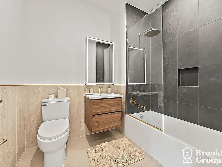 556 Baltic St #1001 — Photo 5