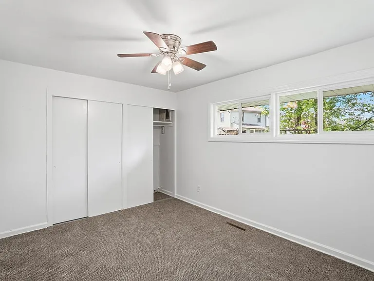 1665 Brentwood Dr #1663 — Photo 11