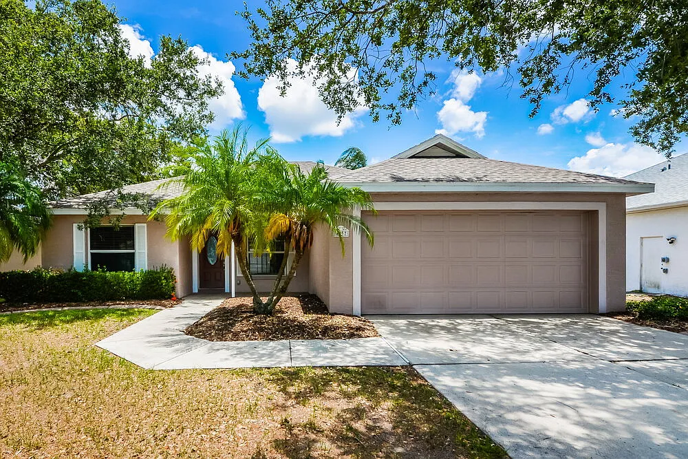 3 bed, 2.0 bath, 1535 sqft, $2,160 — Photo 1