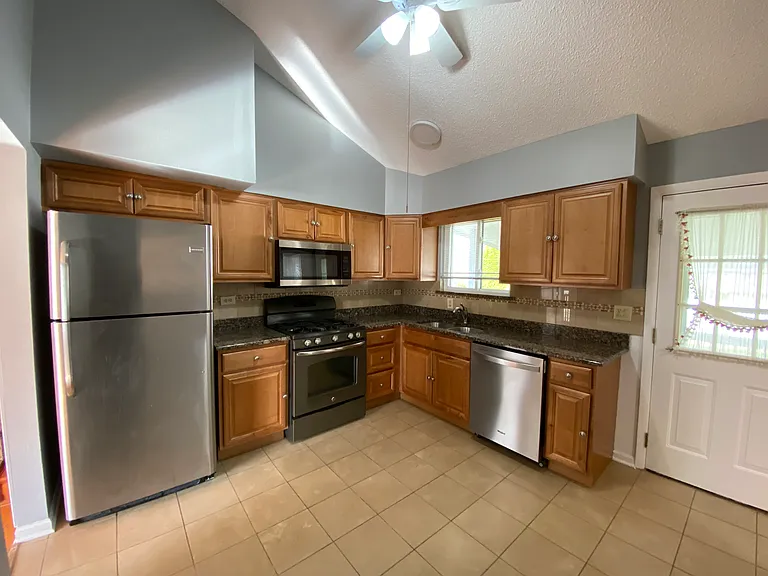 1403 N Sauk Ln — Photo 7