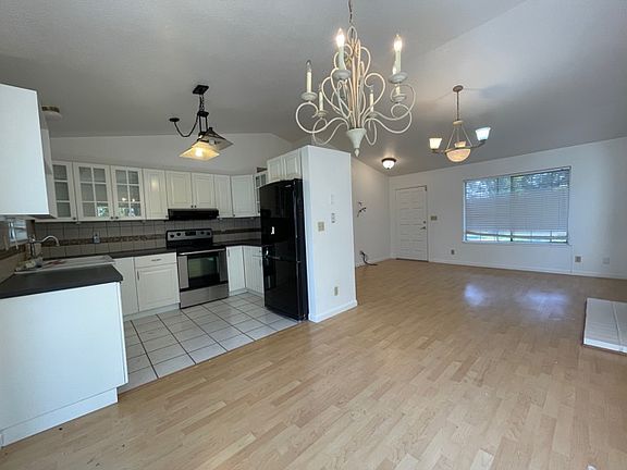 1369CrossbillwayTurlock04_04052024