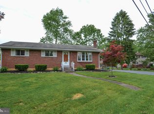 201 Spruce Rd, Orwigsburg, PA 17961