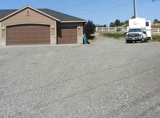 6 S Bermuda Rd, Kennewick, WA 99338