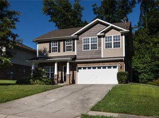 7611 Rockland Dr, Charlotte, NC 28213