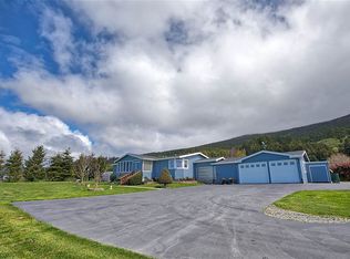 130 Knutsen Ln, Smith River, CA 95567