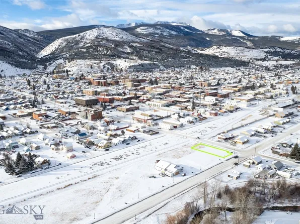 19 Cedar St, Anaconda, MT 59711