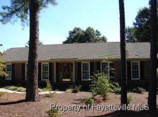 6445 Pericat Dr, Fayetteville, NC 28306