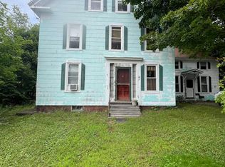 4 Berry Ave, Pittsfield, NH 03263