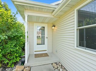 1115 Drumlin Dr, Verona, WI 53593