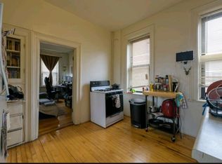 1314 W 19th St APT 2R, Chicago, IL 60608