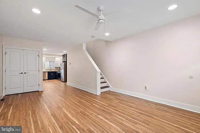 2225 S Rosewood St — Photo 5