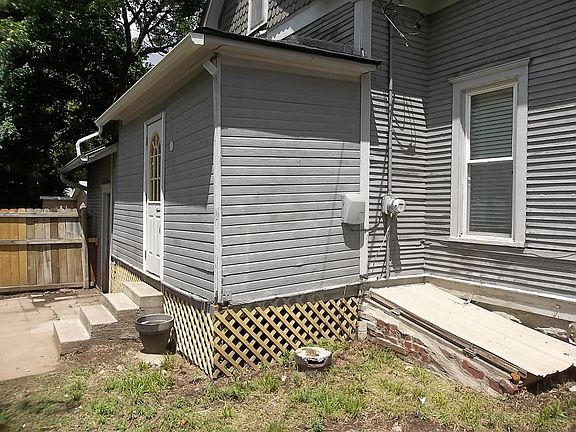 5th image of 519 S Lincoln Ave