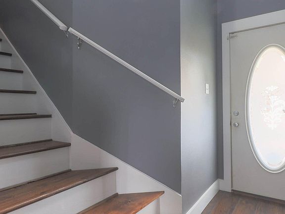 3rd image of 4117 Silverwood Dr