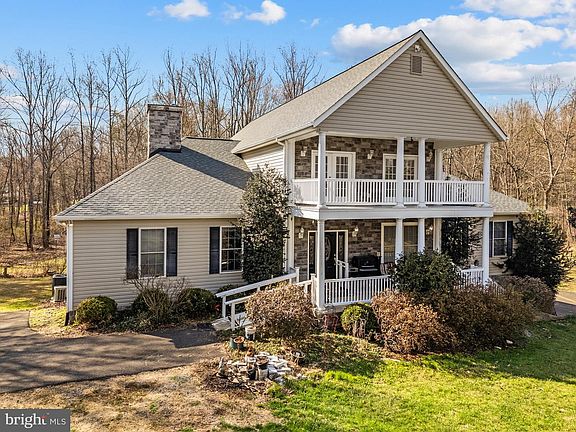 5th image of 10409 Lees Mill Rd