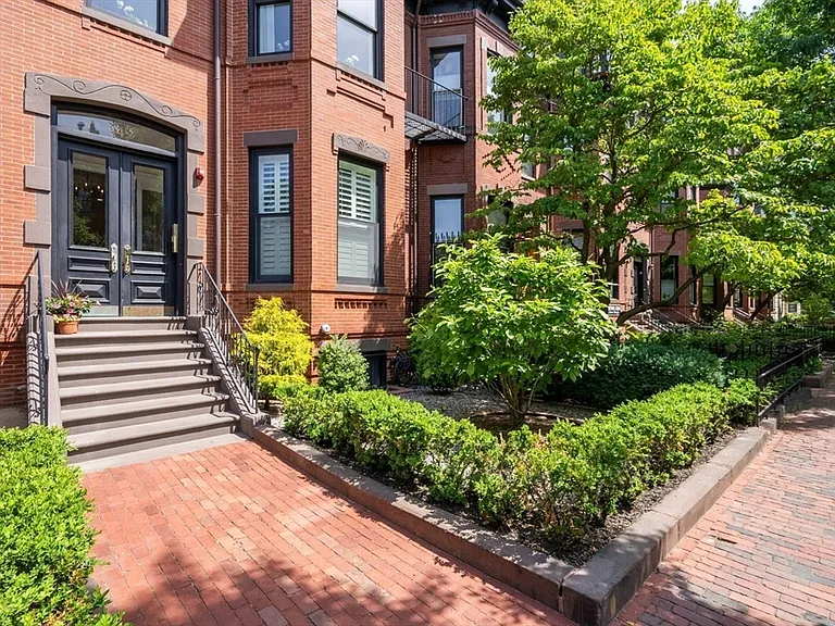 349 Marlborough St #1 — Photo 29