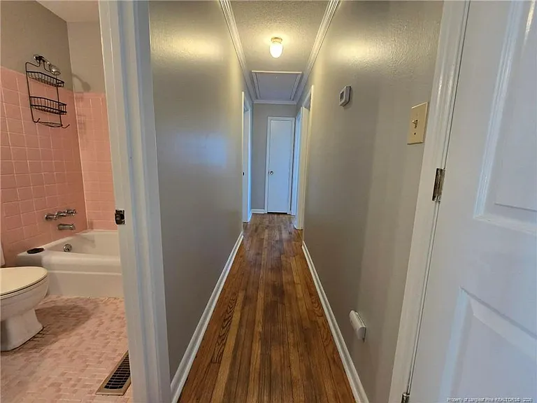 5410 Laramie Ct — Photo 11