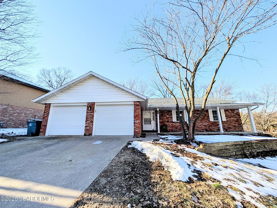 1st image of 139 Riverwood Dr