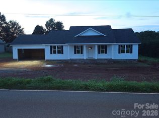 5949 River Bend Rd, Claremont, NC 28610
