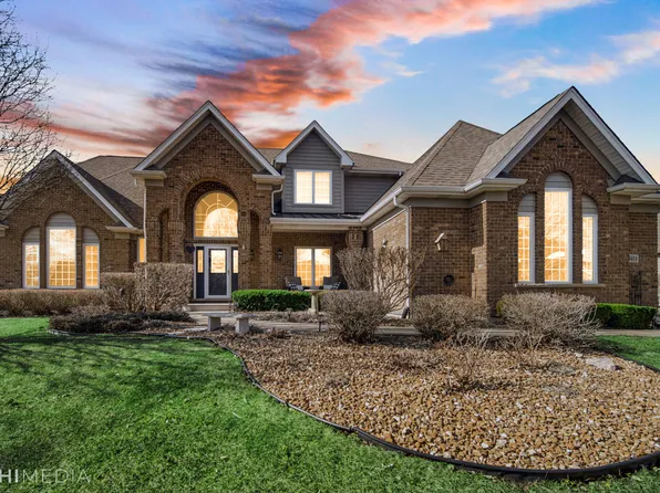 26408 Silverleaf Dr, Plainfield, IL 60585