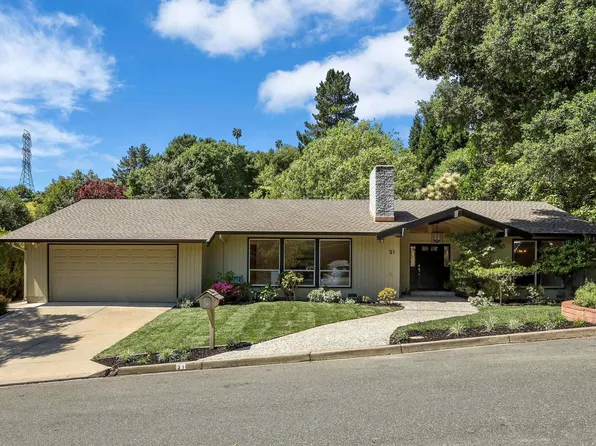 21 Ashbrook Pl, Moraga, CA 94556