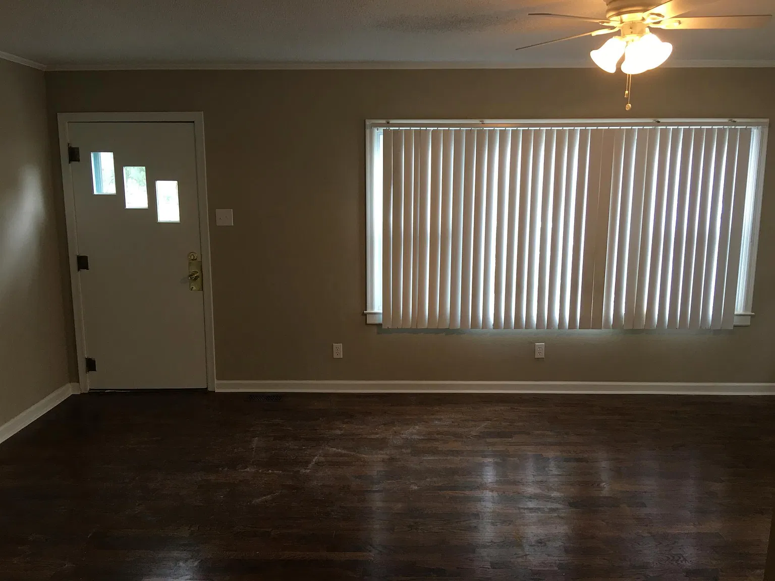 2 bed, 936 sqft, $1,200 — Photo 3