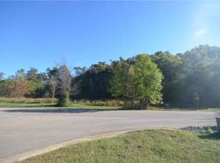 8332 E Wagon Wheel Rd, Springdale, AR 72762