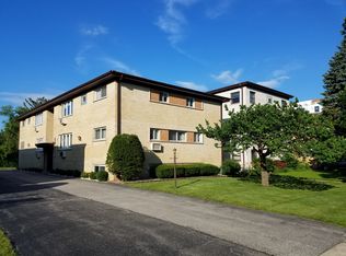 507 Summit Ave APT 2, Park Ridge, IL 60068