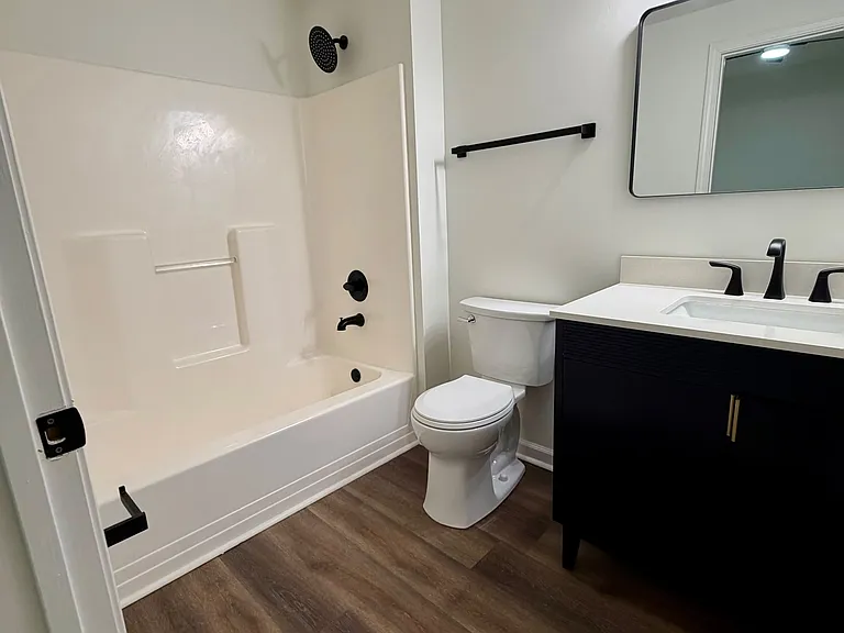 10639 Meeting St #307 — Photo 9