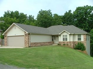 5 Pennine Ln, Bella Vista, AR 72714