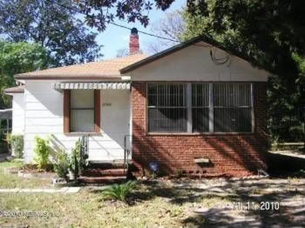 6746 N Pearl St, Jacksonville, FL 32208