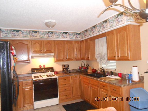2nd image of 242 Eagle Bluff Dr