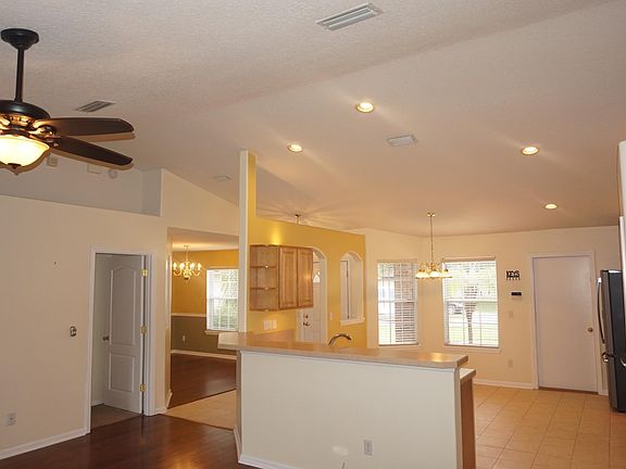5th image of 12351 Waterfall Ct