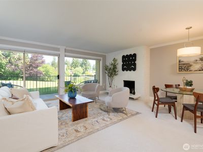 322 N 134th Street #104, Seattle, WA, 98133