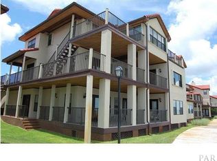 110 Baybridge Dr #D, Gulf Breeze, FL 32561