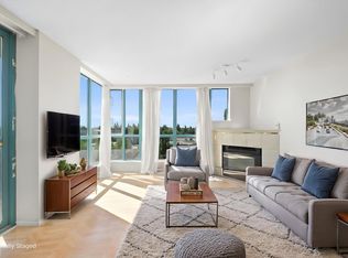 7500 Granville Ave #701, Richmond, BC V6Y3Y6